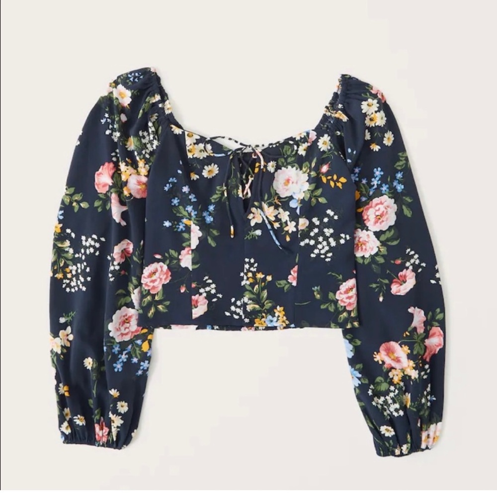 Abercrombie puff sleeve lace up sweetheart blouse